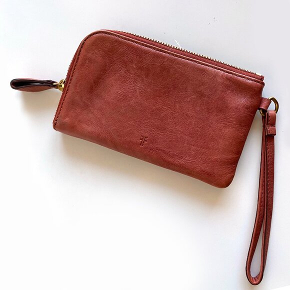 Frye Women's Cognac Leather Wallet Purses Card Holder Wristlet - Picture 1 of 6